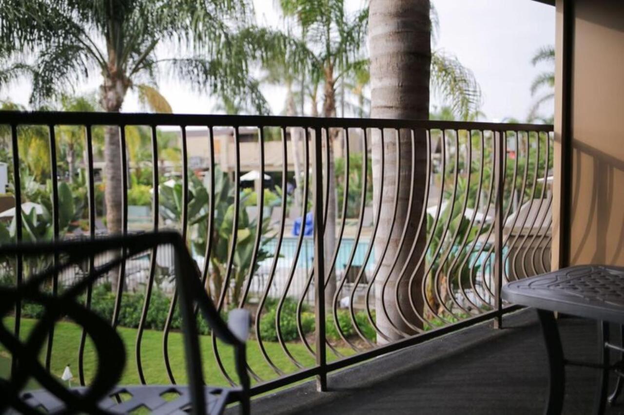 Holiday Inn San Diego Bayside, An Ihg Hotel Exterior photo